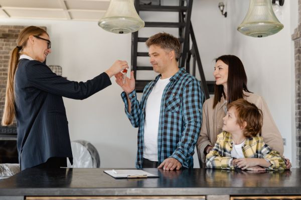 Trouvez votre maison avec une agence immobilière Espagne